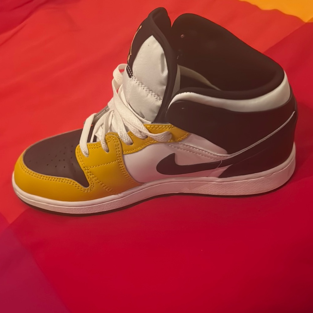 Nike High-Top Sneakers in Yellow, Black, and White